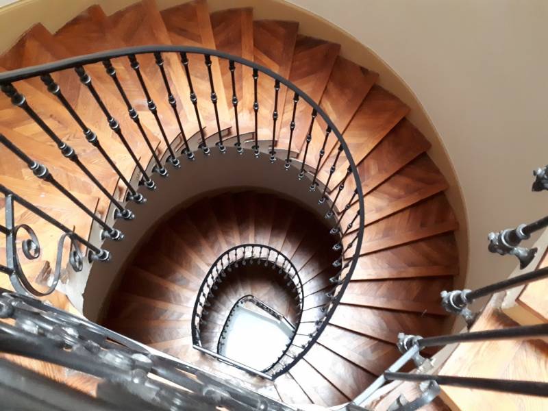 Quelles sont les modalités de sortie d'une couveuse ? Couveuse Interface à Marseille vous répond